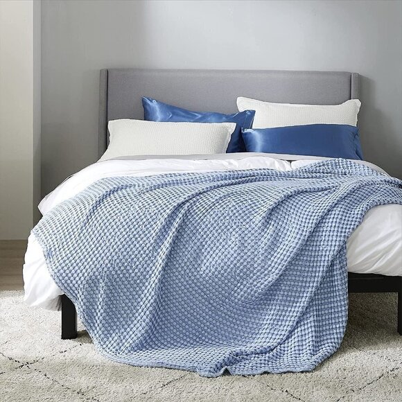 COTTON Waffle Weave Bamboo Blanket Queen Size Blue Soft Lightweight Bed Blanket - Picture 3 of 7